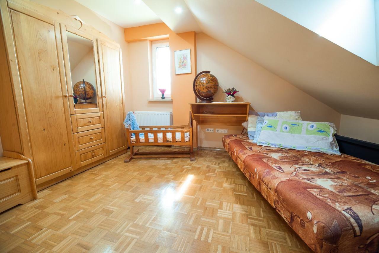 Luxury Apartment Ana With Hot Tub Visnja Gora Esterno foto