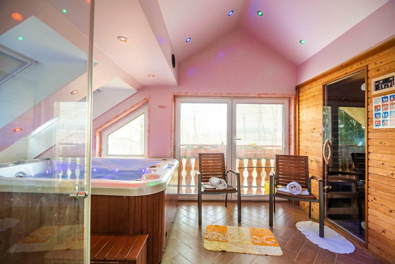 Luxury Apartment Ana With Hot Tub Visnja Gora Esterno foto