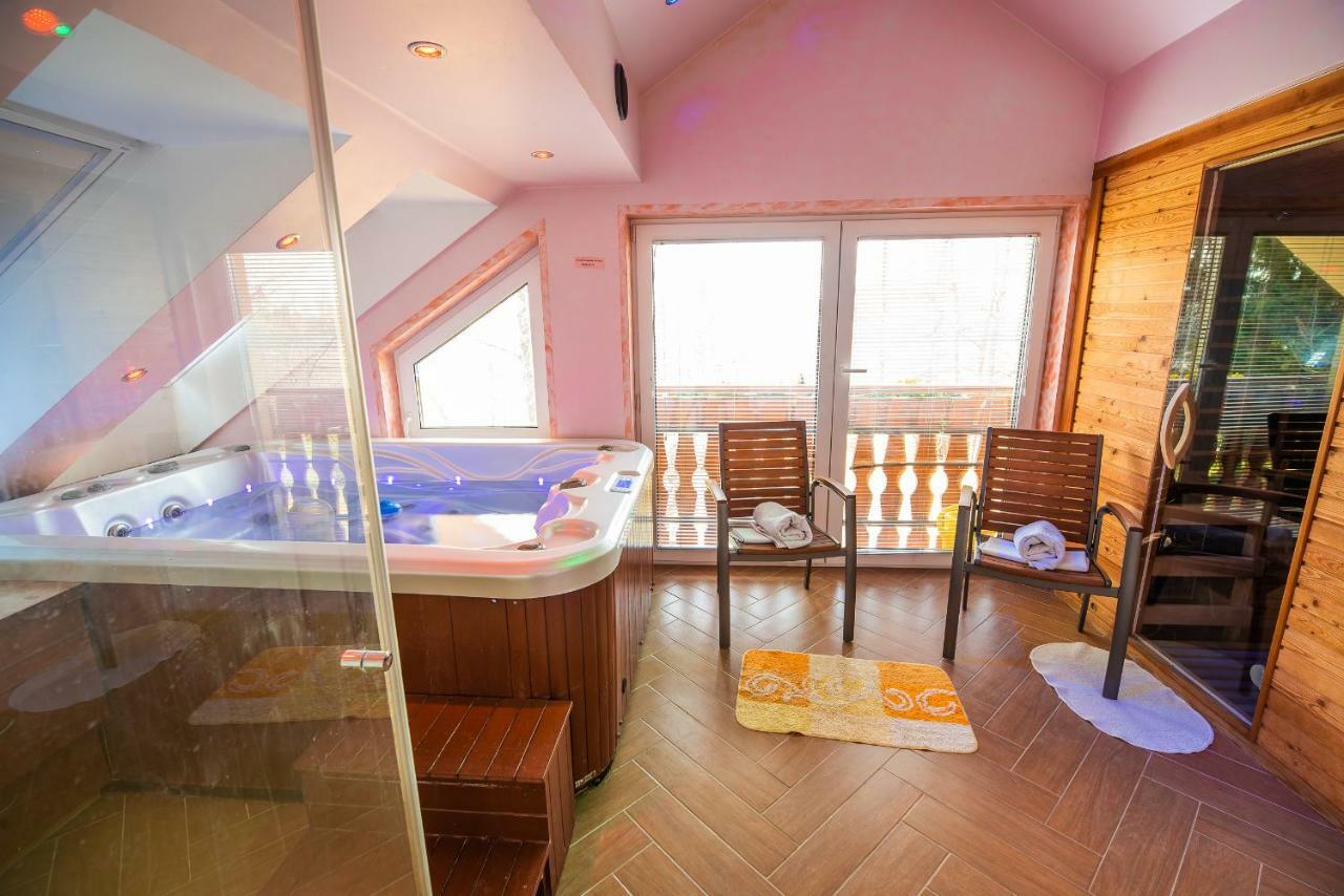 Luxury Apartment Ana With Hot Tub Visnja Gora Esterno foto